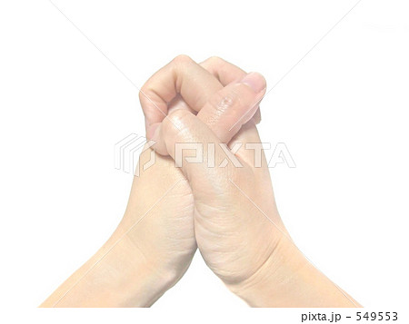 祈る 両手 組む 手の写真素材 Pixta