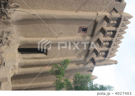 泥のモスクの写真素材