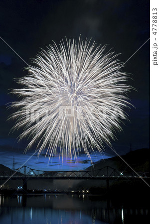 笠置町納涼花火大会 京都の写真素材 笠置町納涼花火大会 京都の写真素材