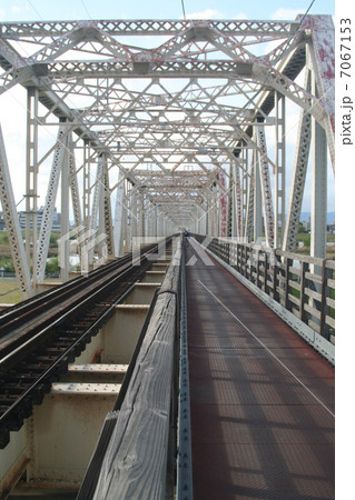淀川橋梁 赤川鉄橋 木造 人道橋の写真素材 淀川橋梁 赤川鉄橋 木造 人道橋の写真素材