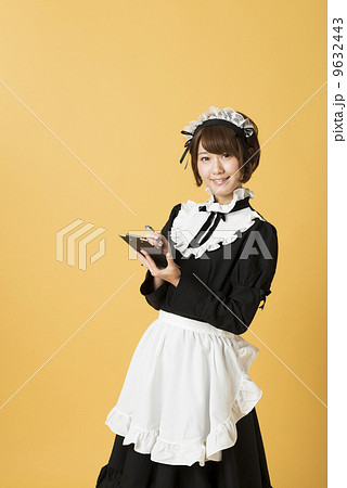 メイド服の写真素材