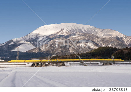 雪景色 山 雪 伊吹山の写真素材 - PIXTA