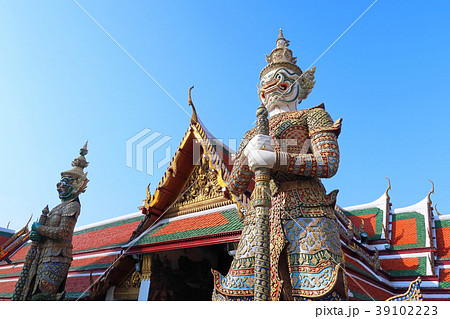 在庫あ在庫□エメラルド寺院 バンコク タイ 風景写真★額縁付 A3サイズ写真 自然、風景