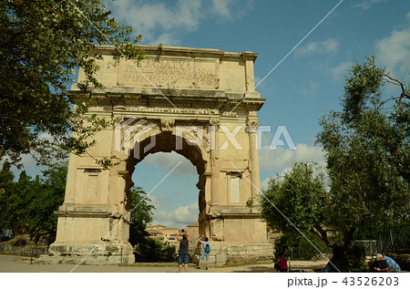 ティトゥス帝の凱旋門の写真素材