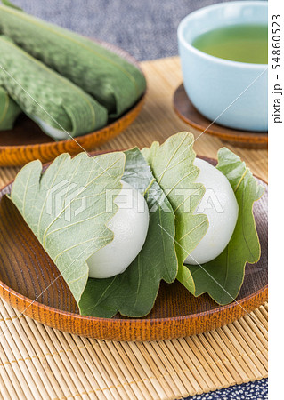 笹餅 ささ餅 笹もち ささもちの写真素材