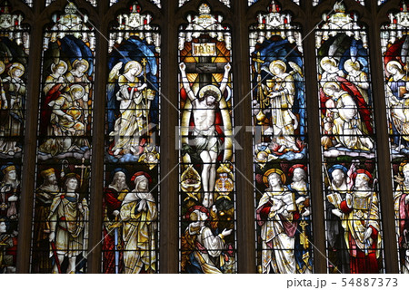 教会 ステンドグラス 英国 教会内部の写真素材