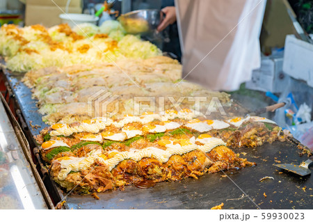 屋台 お好み焼き 鉄板焼き 的屋の写真素材 - PIXTA 屋台 お好み焼き 鉄板焼き 的屋の写真素材 - PIXTA