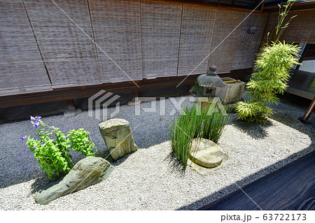 京都 枯山水 大徳寺 坪庭の写真素材