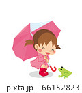 しゃがむ ベクター 傘 雨のイラスト素材
