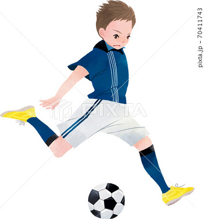 男の子 サッカー サッカーボール 蹴るのイラスト素材