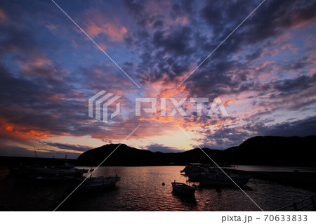 片割れ時の写真素材