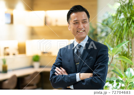 ビジネスマン スーツ 商社マンの写真素材
