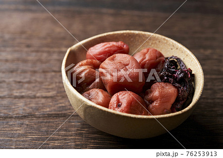 梅干しの写真素材 - PIXTA