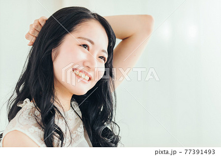 わき 脇 ポーズの写真素材