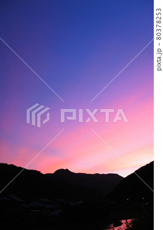 パソコン壁紙 青空の写真素材