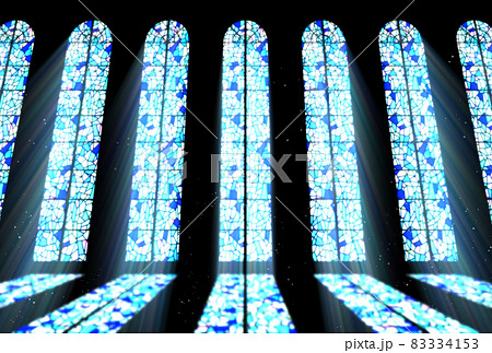ステンドグラス 光 反射 教会の写真素材