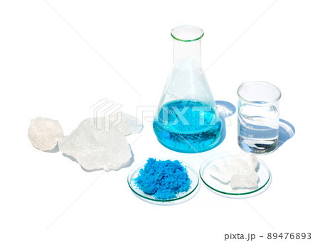 ミョウバン 結晶 科学 理科の写真素材 - PIXTA