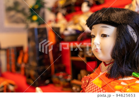 市松人形 日本人形 工芸品 人形の写真素材 - PIXTA