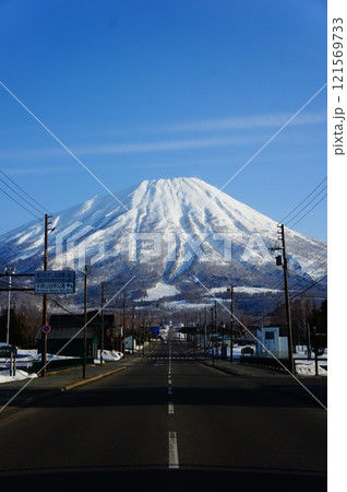 羊蹄山 山 風景 雪景色の写真素材 - PIXTA