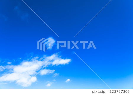 夏の雲の写真素材 - PIXTA