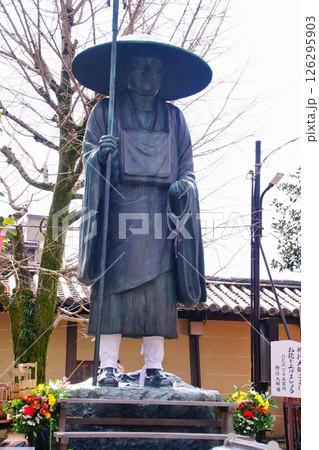 修行大師像 京都の写真素材 - PIXTA