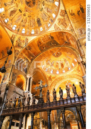 壁画 イタリア ベネチア ヴェネツィアの写真素材 - PIXTA