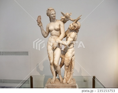 ヨーロッパ 像 石像 石の写真素材 - PIXTA